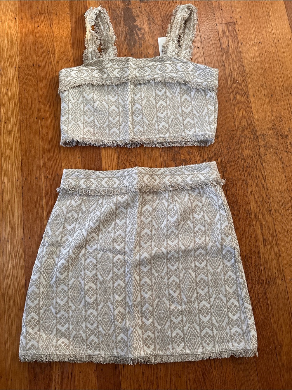 Sadie & Sage Matching Set - Fringe, crop top, skirt.